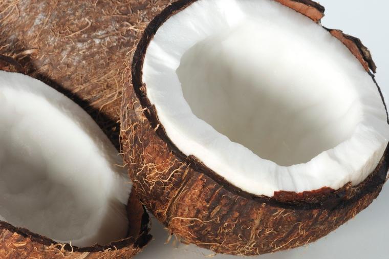 Pravo blago iz prirode: Oduševiće vas načini na koje možete da iskoristite kokosovo ulje!