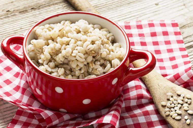 Zašto žene treba što više da jedu kuvanu pšenicu: 5 neoborivih razloga!