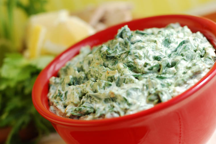 Čuvena Popaj salata: Napravite ovo za ručak, ako hoćete da se odmorite od mesa! (RECEPT)