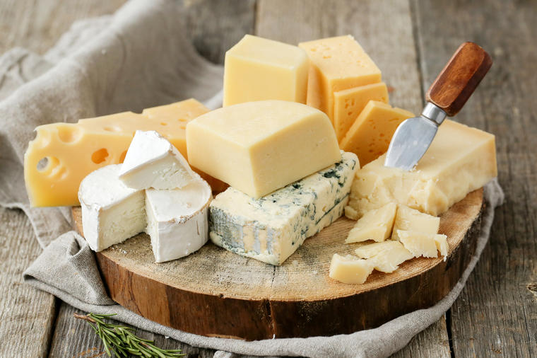Greške koje pravite sa sirom: Brže gubi ukus, kvari se, ne isprobavate nove!
