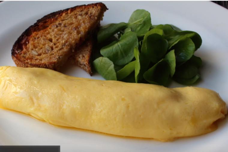 Francuski omlet: Najlepši i najlakši način spremanja jaja! (RECEPT, VIDEO)