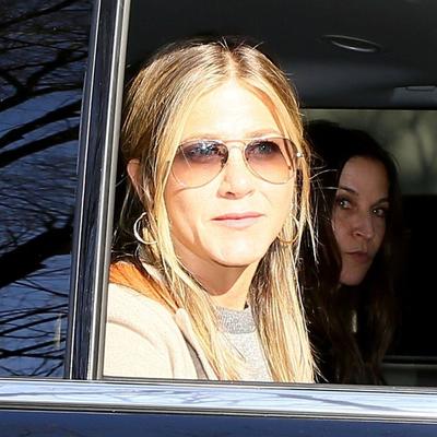 Nova ljubav na pomolu: Džastin Tero u vezi sa prijateljicom Dženifer Aniston! (FOTO)