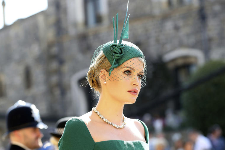 Lejdi Kiti Spenser osvaja modni svet: Najlepša članica kraljevske porodice oduševila svojim izgledom! (FOTO)