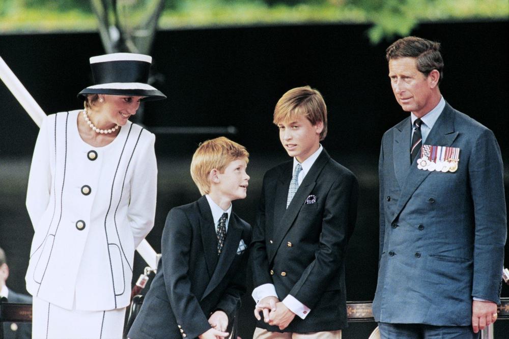 Princ Hari, Princ Čarls, Princ Vilijam