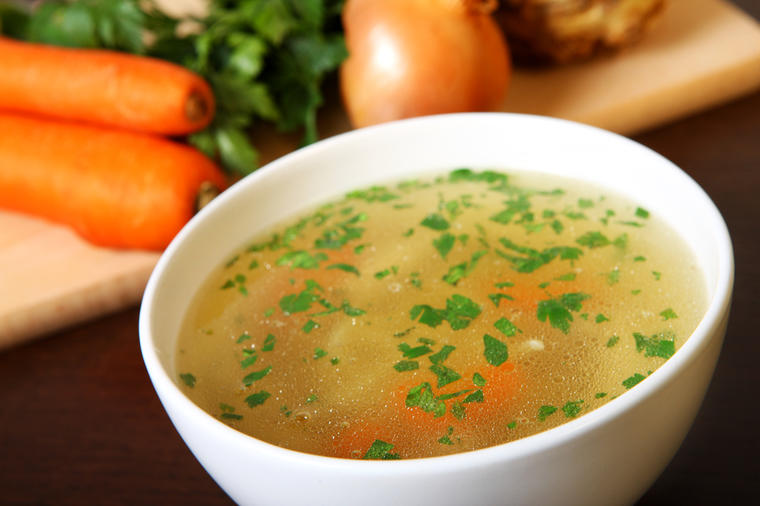 Okrepljujući obrok: Evo zašto treba jesti tanjir supe svaki dan!