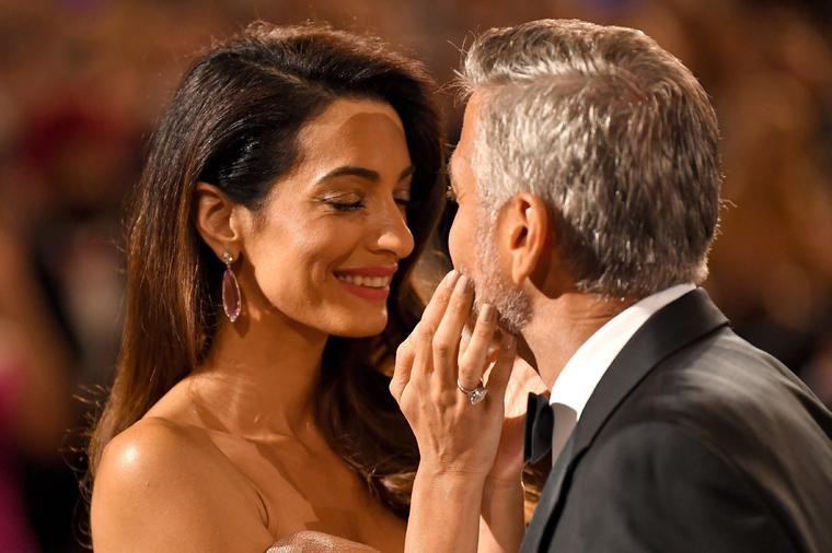 Amal i Džordž Kluni proslavili godišnjicu braka: Procureli novi detalji veze poznatog para! (FOTO)
