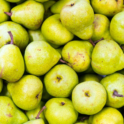 Superhrana koju svako može sebi da priušti: Sezonsko voće koje bi trebalo da bude na zimskom meniju!