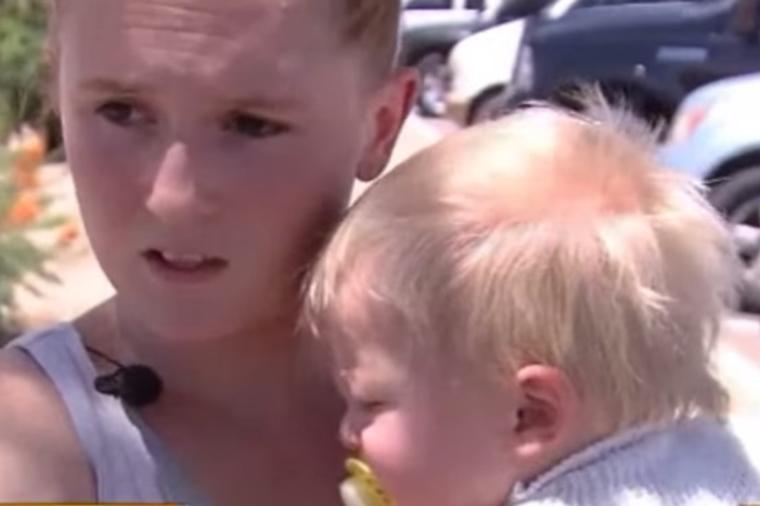 Bebu stavila u bazenčić, ona počela da vrišti: Evo na šta sada očajna majka upozorava sve roditelje! (VIDEO)