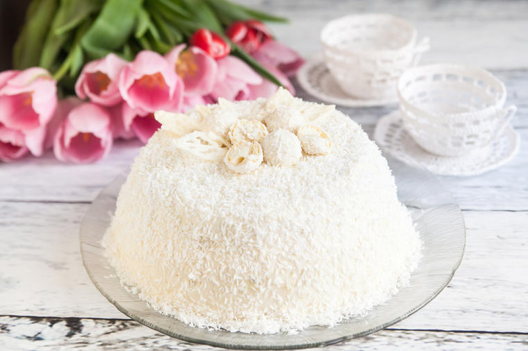 Bela Huanita: Najlepša kremasta torta bez pečenja! (RECEPT)