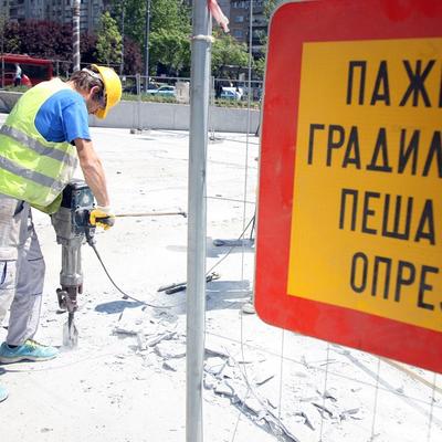Radovi u Takovskoj ulici: Izmene na autobuskim linijama, trolejbusi ukinuti