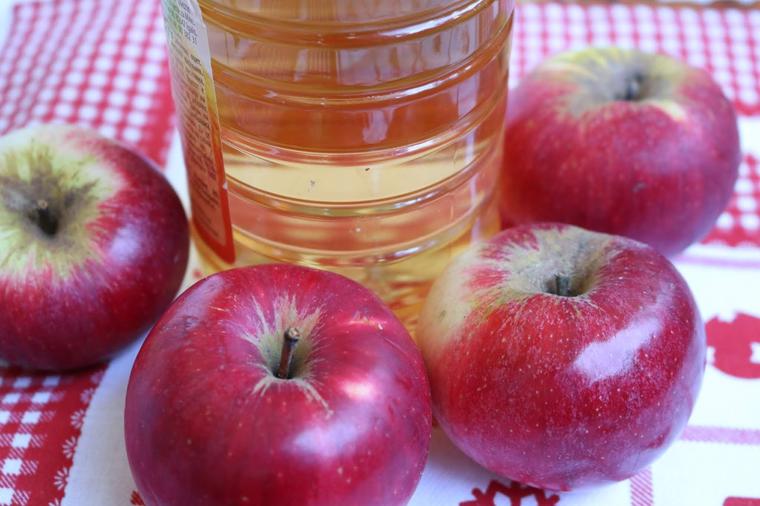 Domaće jabukovo sirće: Naučite da ga pravite korak po korak! (RECEPT)