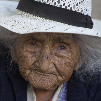 Ima 117 godina, a svira i peva: Ova Bolivijka je verovatno najstarija žena na svetu! (VIDEO)