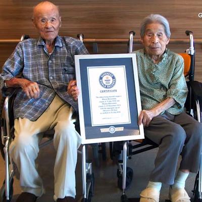 Zajedno imaju 208 godina, a u braku su 80: Sada su svetu otkrili tajnu njihove ljubavi! (FOTO)