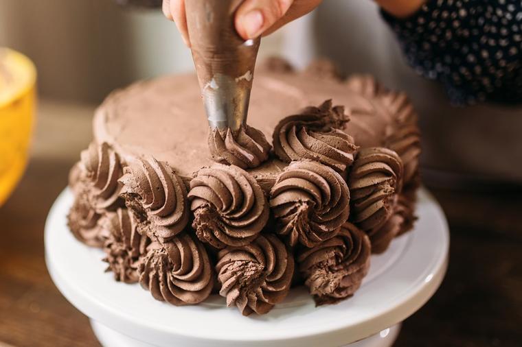 20 veličanstvenih: Recepti za najlepše torte bez pečenja!