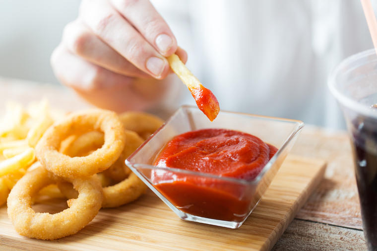 Ako volite kečap, ovo vam se neće svideti: 5 razloga zbog čega treba da ga izbegavate!