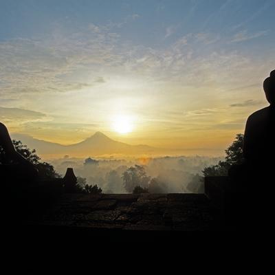Budistički hram Borobudur u Indoneziji: Mistično mesto u sred prašume