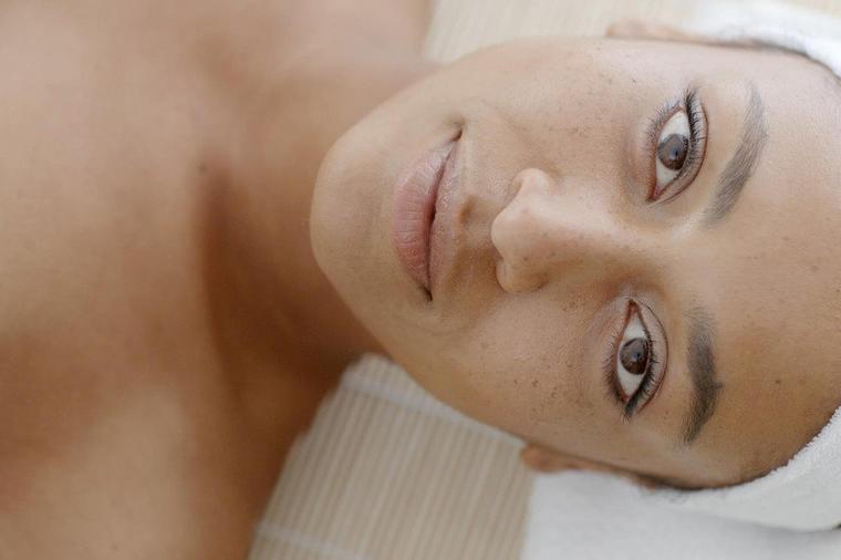Vrhunska nega lica: Ovaj tretman je spas za masnu i nečistu kožu!