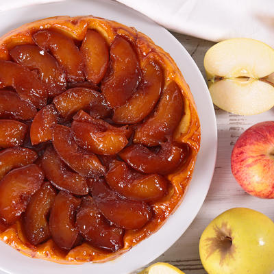 Peče se naopako, a ukus će vas oboriti s nogu: Morate da probate ovu francusku pitu sa jabukama! (RECEPT)