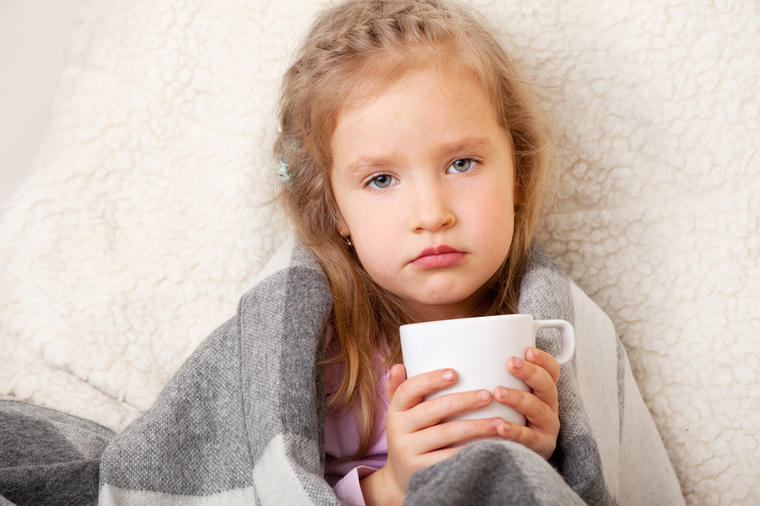Sprečite prehladu kod dece: Narodni lek koji leči za jedan dan! (RECEPT)