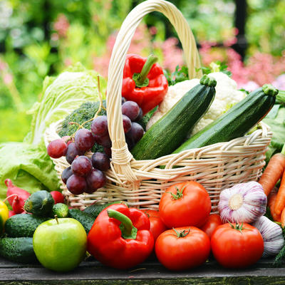 Kako da vam voće i povrće duže ostane sveže: Ovi genijalni trikovi su spas za namirnice!