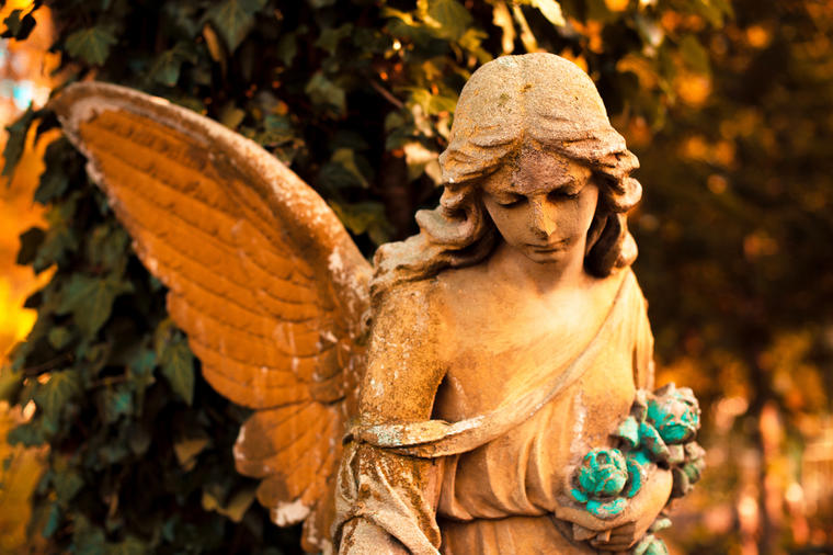 Naučite kako da prizovete svog anđela čuvara: Neka uvek bude uz vas!