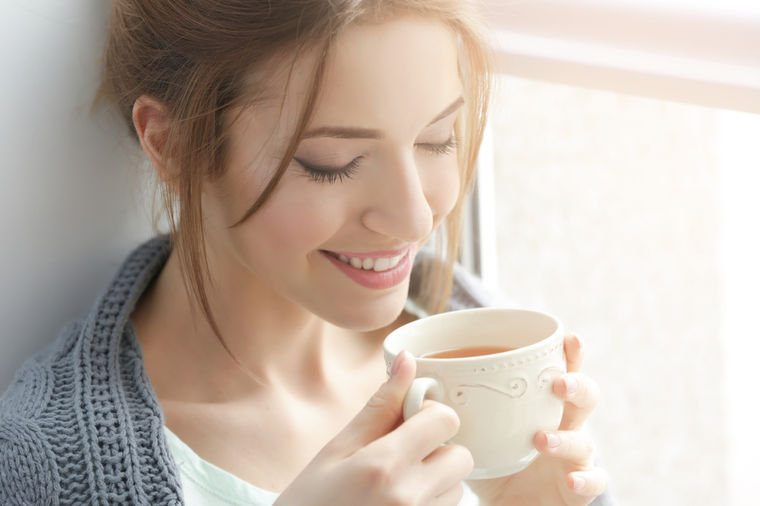 Poboljšava probavu, podstiče mršavljenje, pomaže kod grčeva: Moćan čaj je pravi melem za metabolizam! (RECEPT)