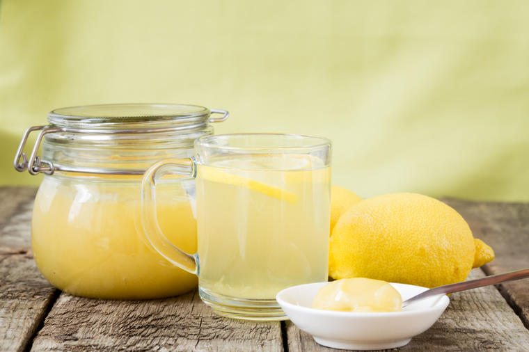 Limunov sok i so: Stara metoda za ublažavanje migrena