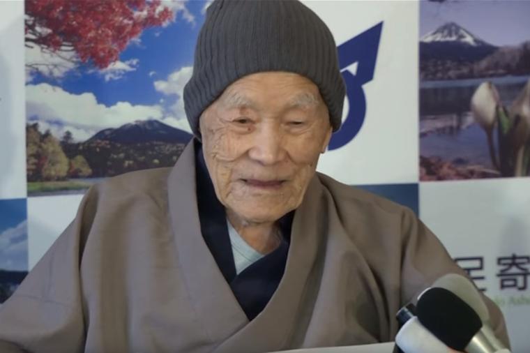 Umro najstariji čovek na svetu: Nadživeo je troje od petoro dece, u penziji voleo da jede ovo! (VIDEO)