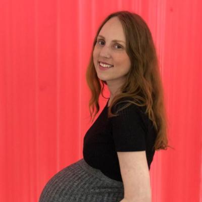 Ovakve slike nikad ne vidite: Blogerka pokazala stomak 3 meseca nakon rođenja trojki! (FOTO)