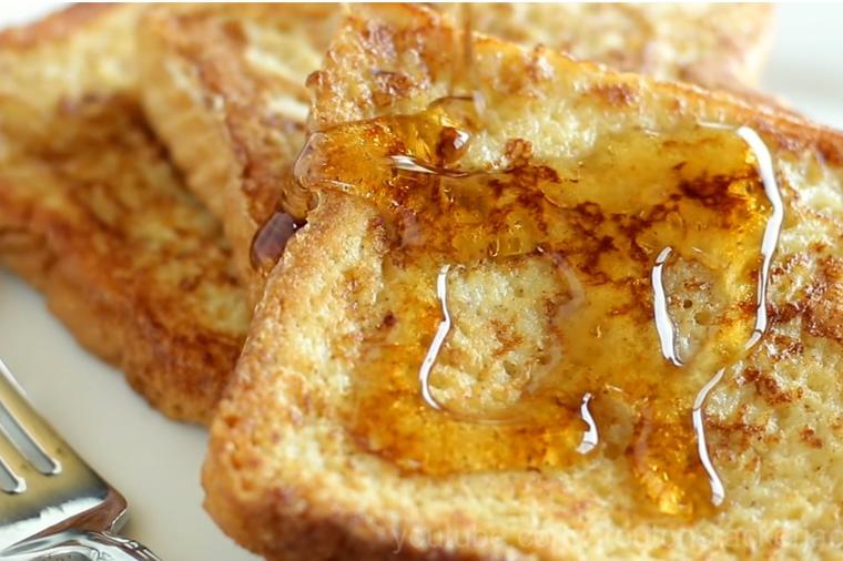 Originalan recept za francuski tost: Najslađi način da iskorisitite star hleb! (VIDEO)