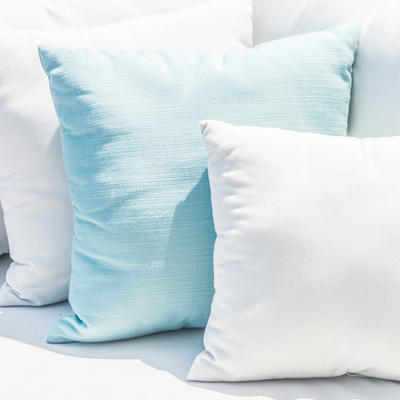 Kako vratiti belinu požutelim jastucima: Zablistaće kao novi!