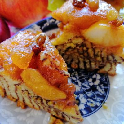 Doručak u inat svima: Sočni karamel kolač sa jabukama! (VIDEO)