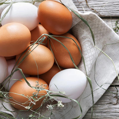 Izbeljivanje jaja za farbanje: Tehnika koja ne istanjuje ljusku! (VIDEO)