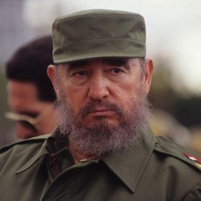 POSLALI SU JE DA GA UBIJE, A ONA SE U NJEGA ZALJUBILA: Sve ljubavi Fidela Kastra su proklete, ona zavoli, on je uništi