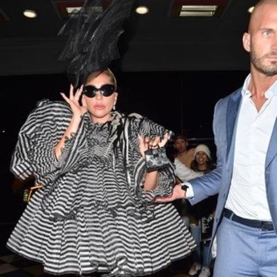 Lejdi Gaga došla na žurku: Niko je nije prepoznao! (FOTO)