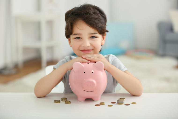 NAUČITE IH NA VREME: Lekcije o novcu koje svako dete treba da zna!