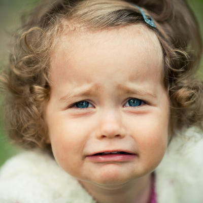 Šta kada dete plače: Stručnjak otkriva kojih 19 fraza smete da mu kažete!