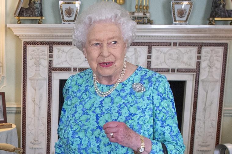 Ni najveći fanovi nemaju pojma: Kako se preziva kraljica Elizabeta?