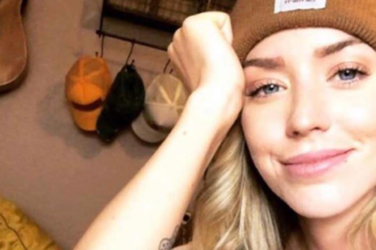 Pevačica poginula  u 30. godini u stravičnoj saobraćajnoj nesreći: Njena poslednja objava na Instagramu ledi krv u žilama! (FOTO)