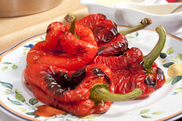 7 jela od pečenih paprika: Pravi ukus Srbije! (RECEPTI)