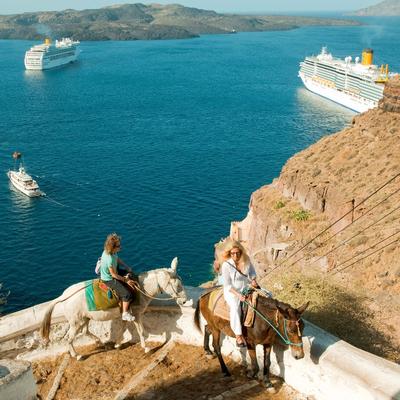 GRČKA PONOVO POOŠTRAVA MERE: Turizam ponovo ugrožen?