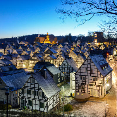 Ovaj nemački grad živi svoju sopstvenu bajku: Dobrodošli u Frojdenberg (FOTO)