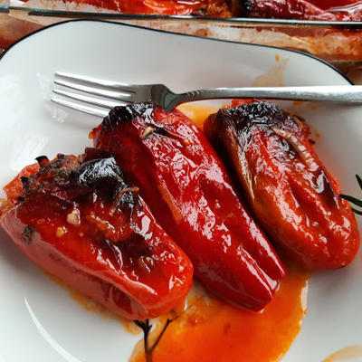 RUČAK ZA DANAS: Neodoljivo ukusne posne punjene paprike po receptu monaha sa HILANDARA