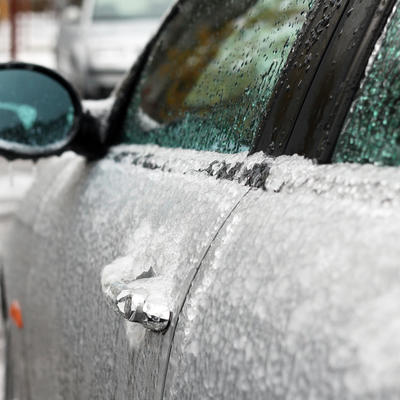 Svaki vozač mora da zna ovih 11 stvari: Spremni za minus, sneg i led!