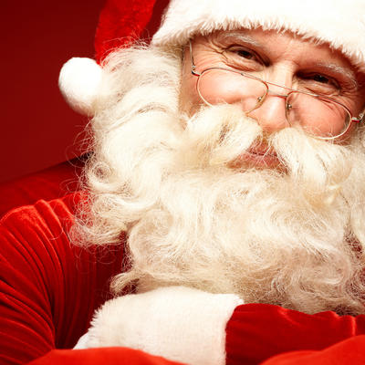 Legenda o Deda Mrazu: Kako je nastala priča o dobrodušnom deki koji deli poklone! (FOTO)