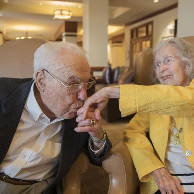 Ceo život žive za ljubav, a ove godine slave 80-tu godišnjicu: Najstariji par na svetu otkriva tajnu uspešnog braka!