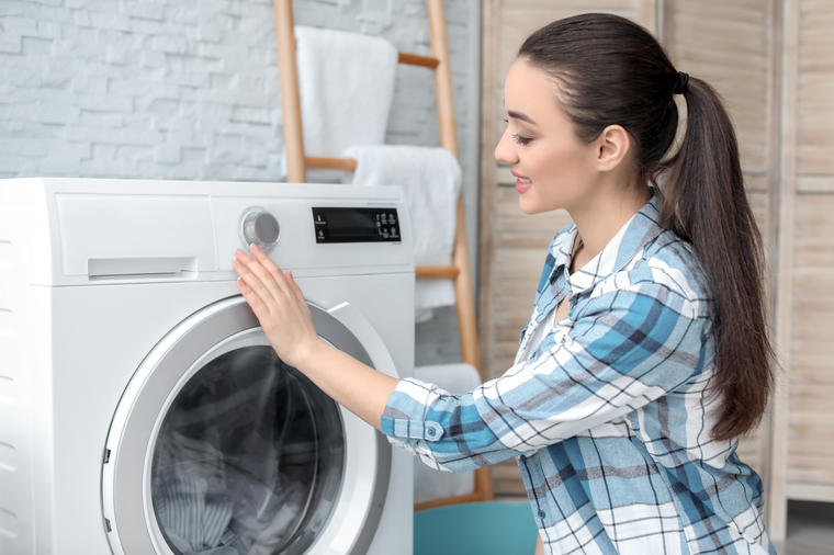 Srušen najveći mit o pranju veša: Svi ste verovali da se na ovaj način dobija najčistija odeća!