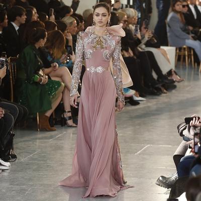 Eli Sab revija je hit Nedelje mode u Parizu: Ova kolekcija haljina nema konkurenciju!
