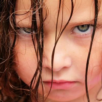 Psiholog otkriva pravi razlog zašto deca ne mogu da se smire tokom izliva besa: Ovako treba postupiti!