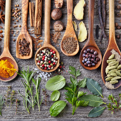 10 moćnih začina i biljaka koje će vam oporaviti telo od glave do pete: Bolje i od lekova!